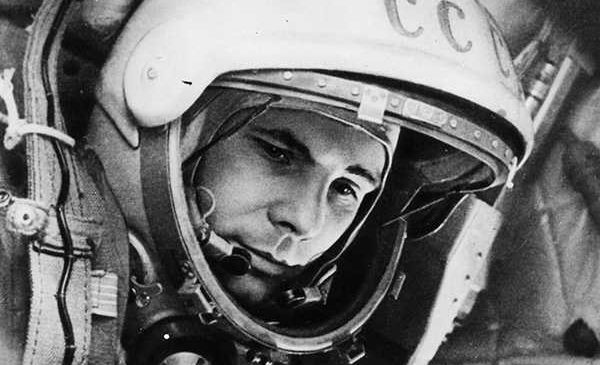 «И стало в космосе тесней немного…». Гагарину бы исполнилось 80 лет.